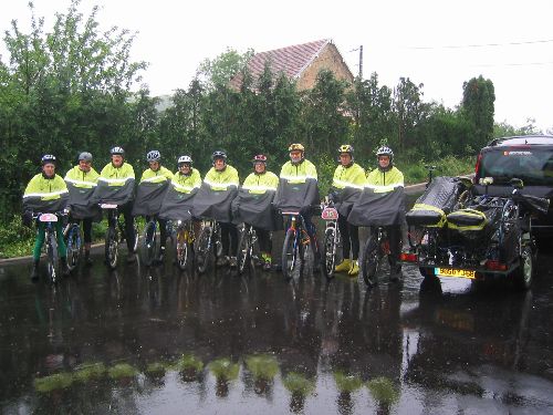 Merci les sponsors pour le Poncho immédiatement baptisé