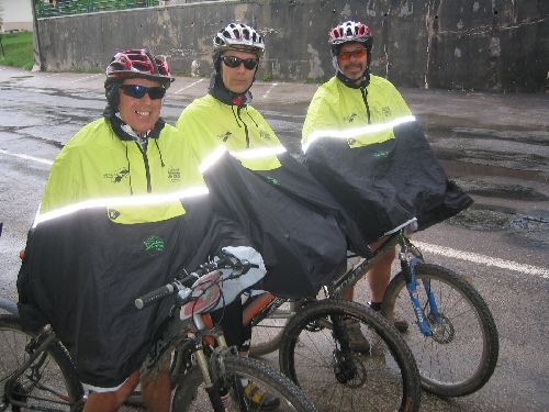 Il pleut à Chaux-Neuve.