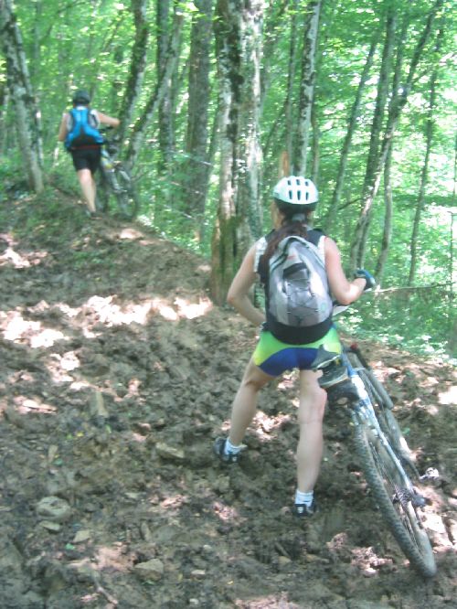 Et là, c'est carrément plus pour les VTT ! Même pas à pieds !!!