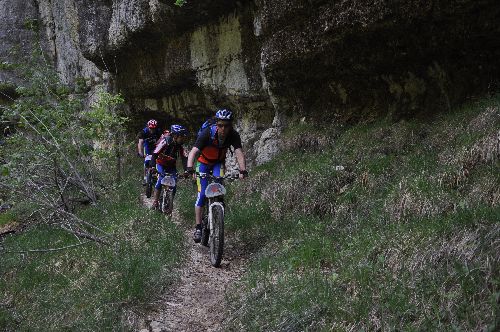 Sensationel passage dans les Gorges du Doubs