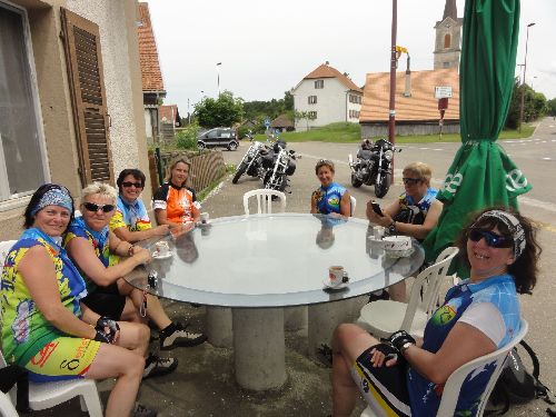 La jolie table ronde... 