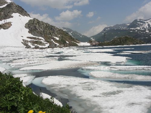 Col du Grimsel; ça me rappelle trop le Groenland...